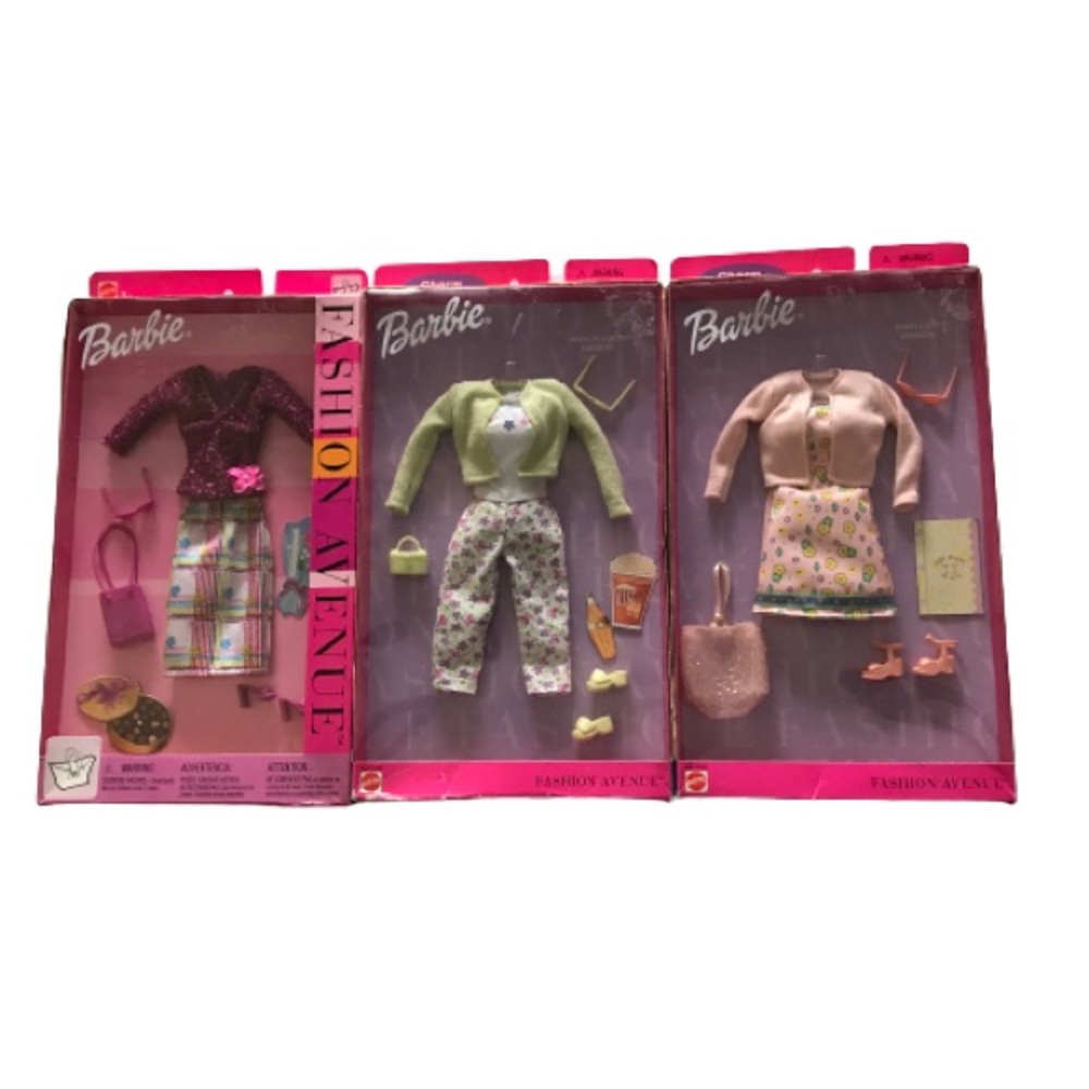 3 Vintage Barbie Fashion sets. Brand new!